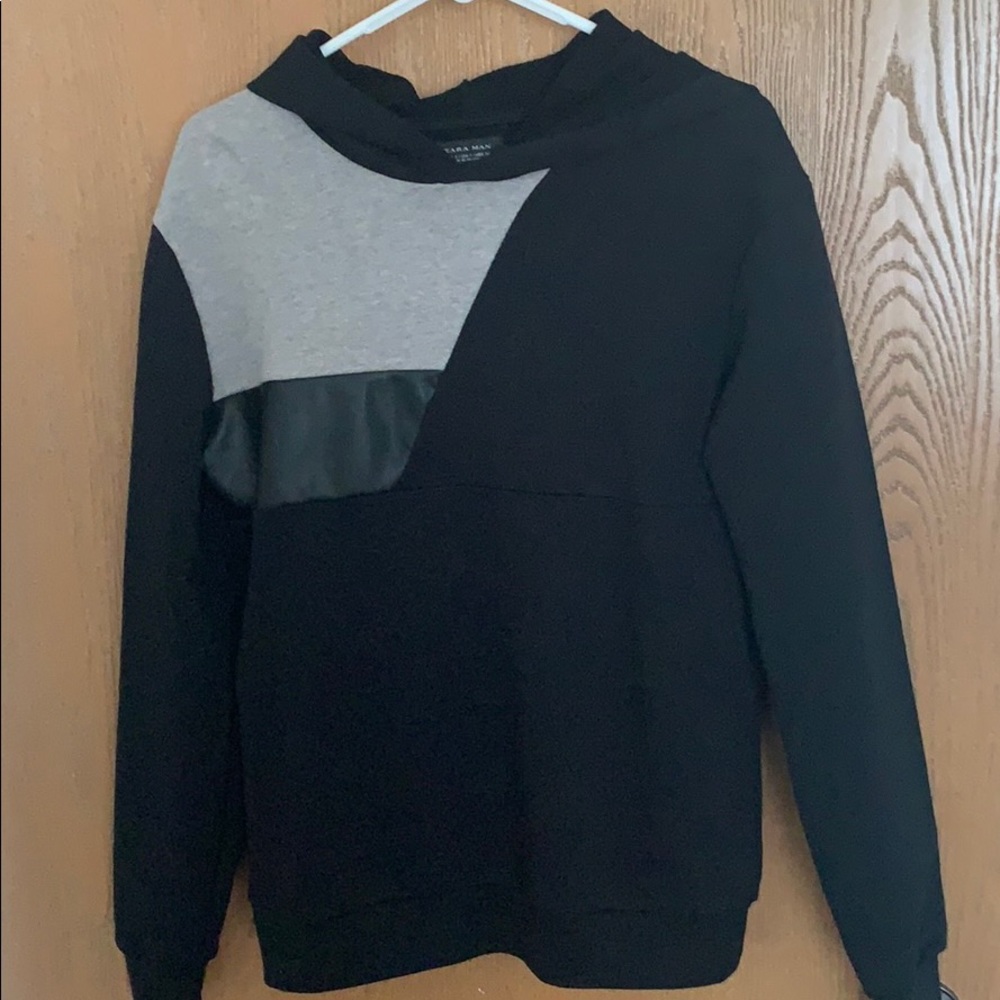 Zara Man - Black Designed Hoodie - S Size
